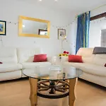 Welcome In - 4-17 Mit Balkon, Abstellraum Und Holzofen Appartement