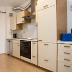 Welcome In - 4-17 Mit Balkon, Abstellraum Und Holzofen