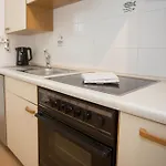 Appartement Welcome In - 4-17 Mit Balkon, Abstellraum Und Holzofen