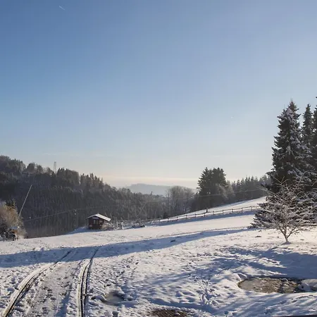 Welcome In - 4-17 Mit Balkon, Abstellraum Und Holzofen דירה *