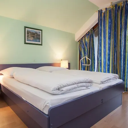 Welcome In - 4-17 Mit Balkon, Abstellraum Und Holzofen شقة وينتربرغ
