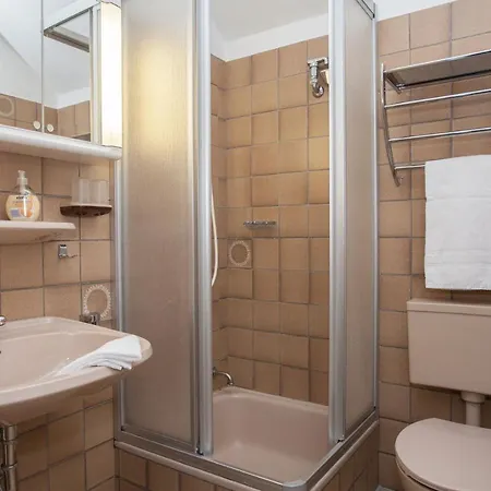 Welcome In - 4-17 Met Balkon, Berging En Houtkachel Apartment Winterberg